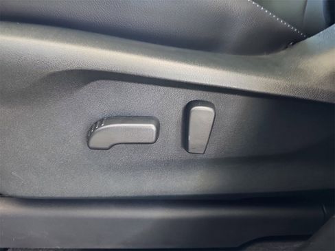 New 2026 Subaru Ascent Limited image 31