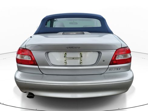Used 2003 Volvo C70 LT image 8