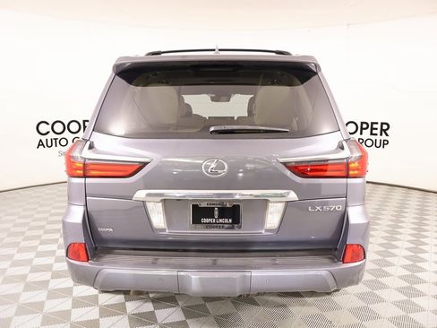 Used 2017 Lexus LX 570 4WD image 25
