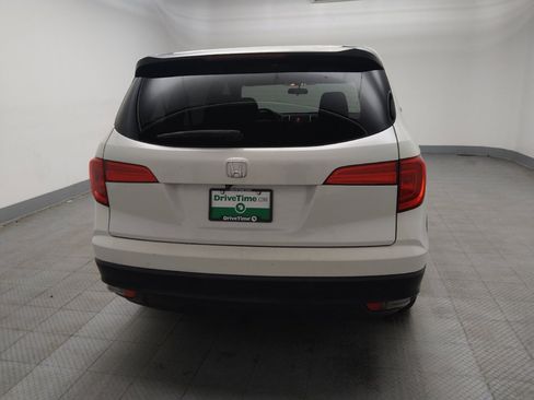 Used 2018 Honda Pilot LX image 7