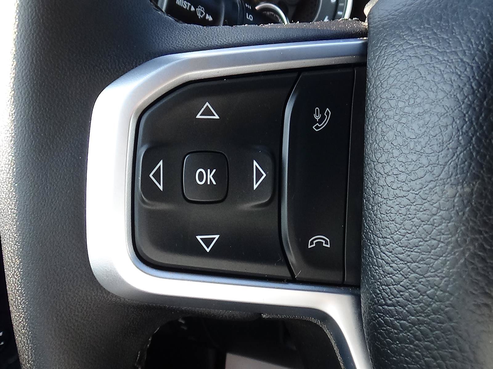 Used 2025 RAM 1500 Big Horn AWD/4WD image 21