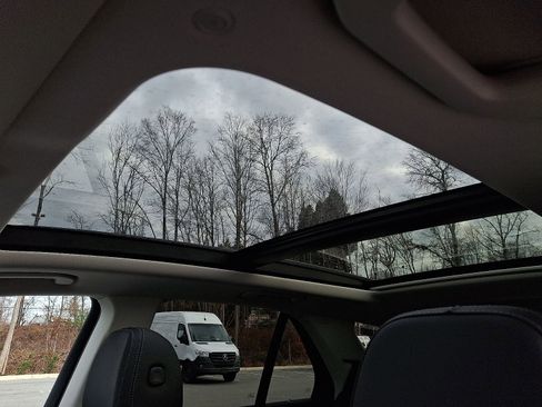 Certified 2025 Mercedes-Benz GLE 350 4MATIC image 14