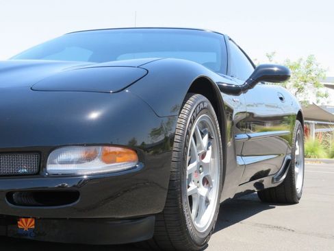 Used 2001 Chevrolet Corvette Z06 w/ Memory Pkg RWD image 24