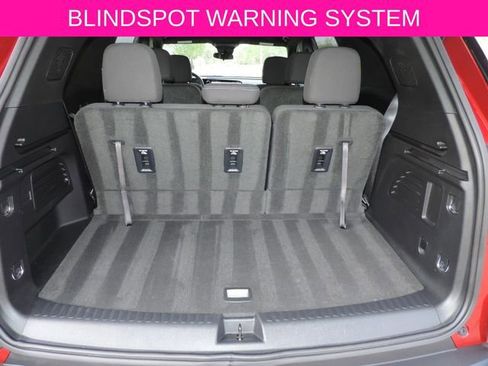 Certified 2024 Chevrolet Traverse LT image 12