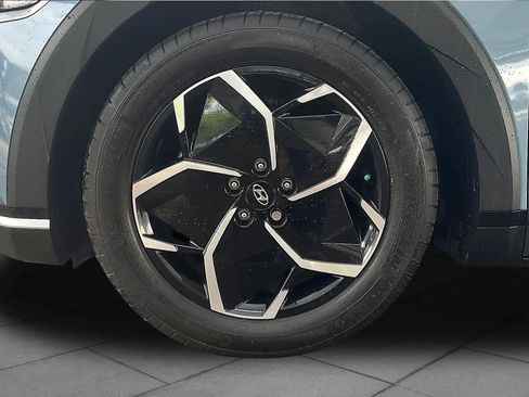 Certified 2024 Hyundai Ioniq 5 SEL image 10