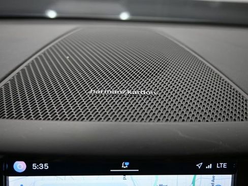 Used 2023 Volvo XC60 B5 Ultimate w/ Climate Package image 31