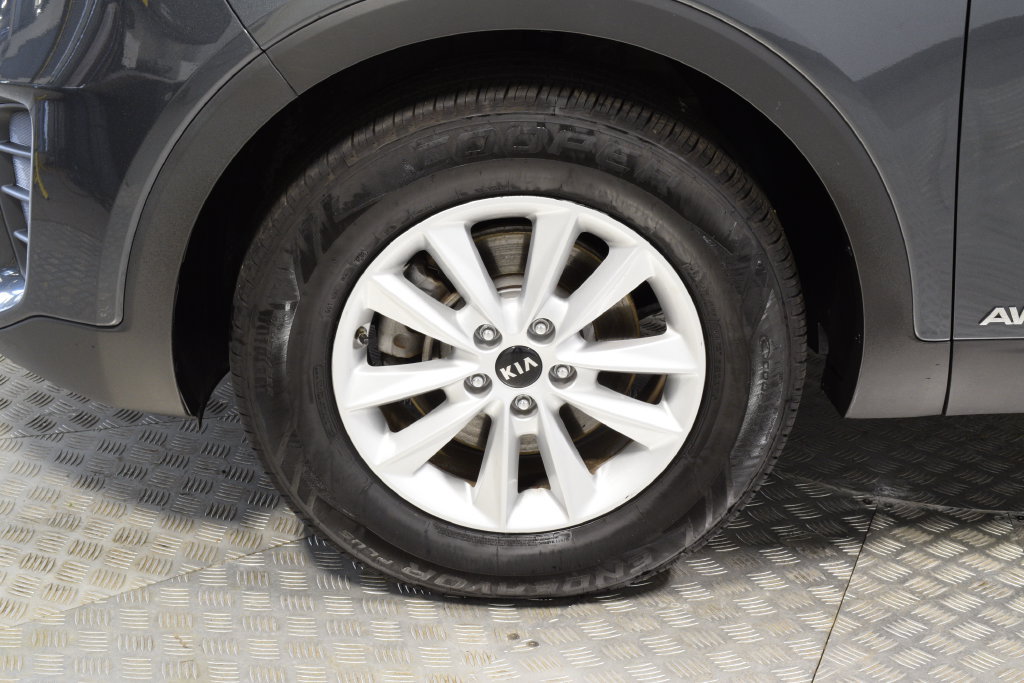 Used 2020 Kia Sorento LX w/ LX I4 Convenience Package AWD/4WD image 35