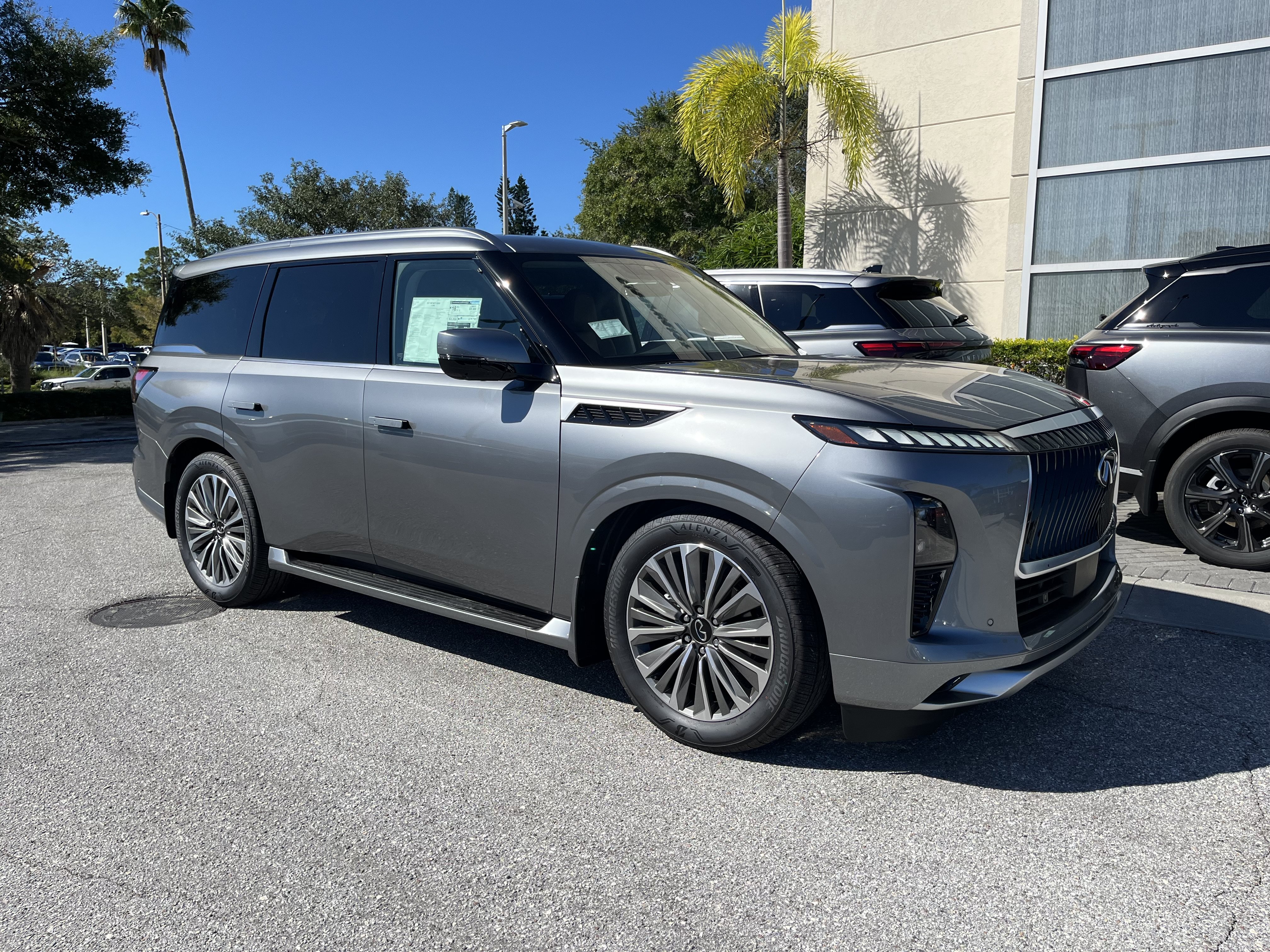New 2027 INFINITI QX80 Luxe w/ Cargo Package RWD image 7
