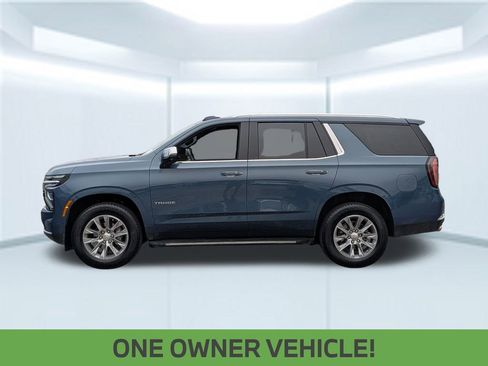 Used 2025 Chevrolet Tahoe Premier image 2