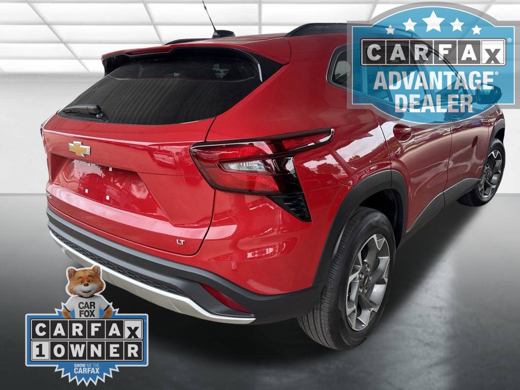Used 2026 Chevrolet Trax LT FWD image 6