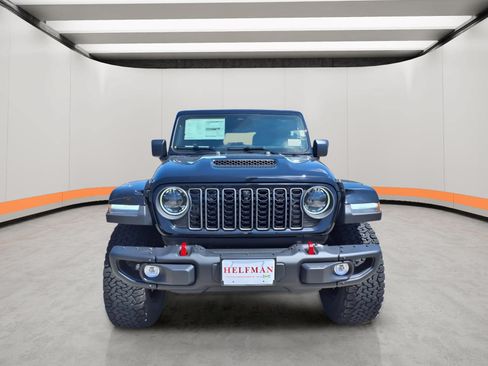 New 2026 Jeep Wrangler Unlimited Rubicon w/ Xtreme 35 Tire Package AWD/4WD image 2