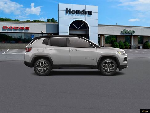 New 2026 Jeep Compass Limited image 9