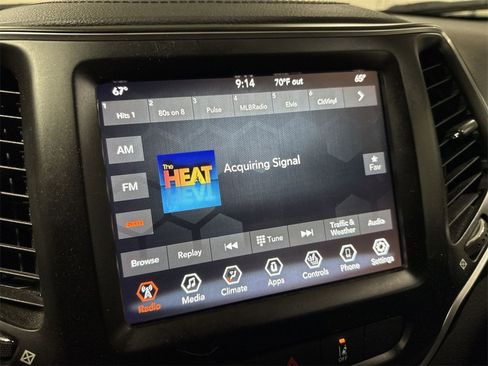 Used 2021 Jeep Cherokee Latitude Lux w/ Sun & Sound Group image 13