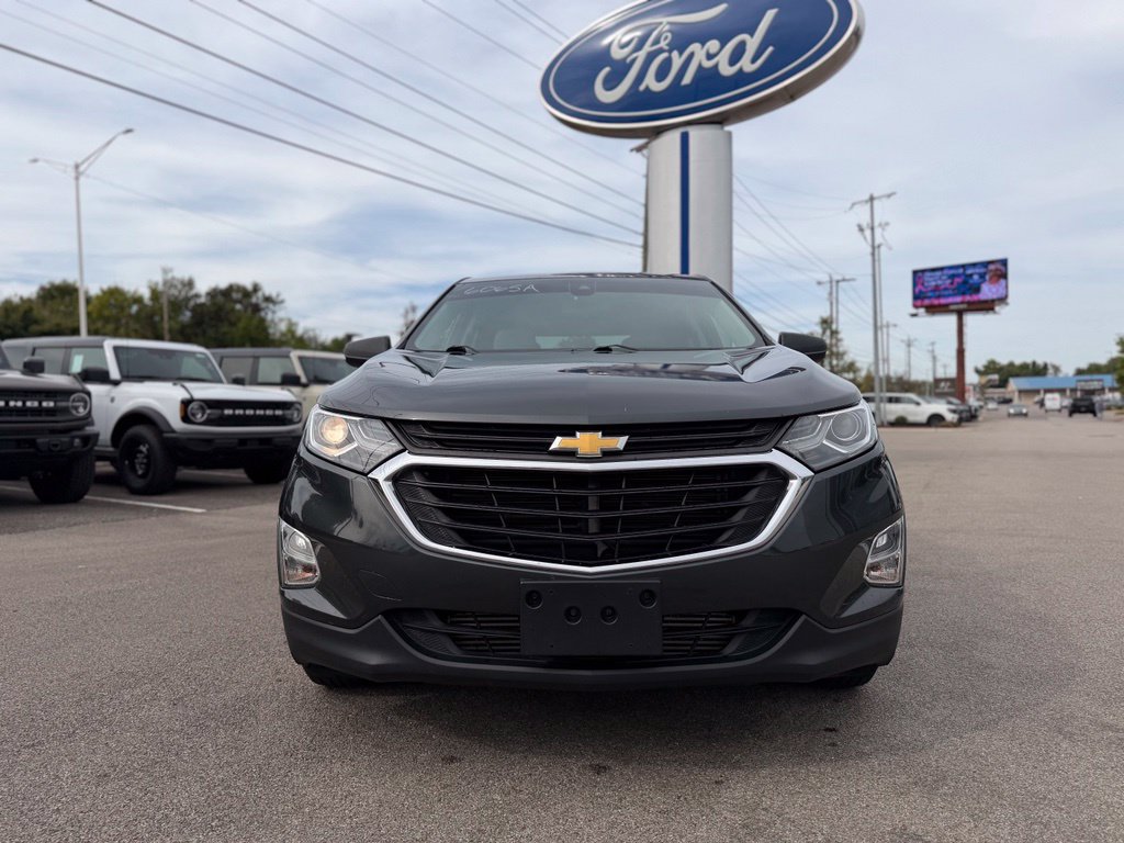 Used 2021 Chevrolet Equinox LS FWD image 2