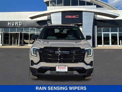 New 2026 GMC Terrain Elevation image 9