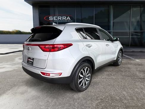 Used 2018 Kia Sportage EX AWD/4WD image 4