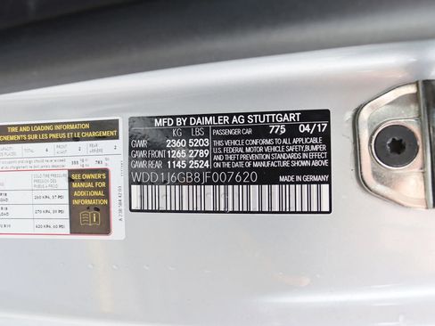 Used 2018 Mercedes-Benz E 400 4MATIC Coupe image 43
