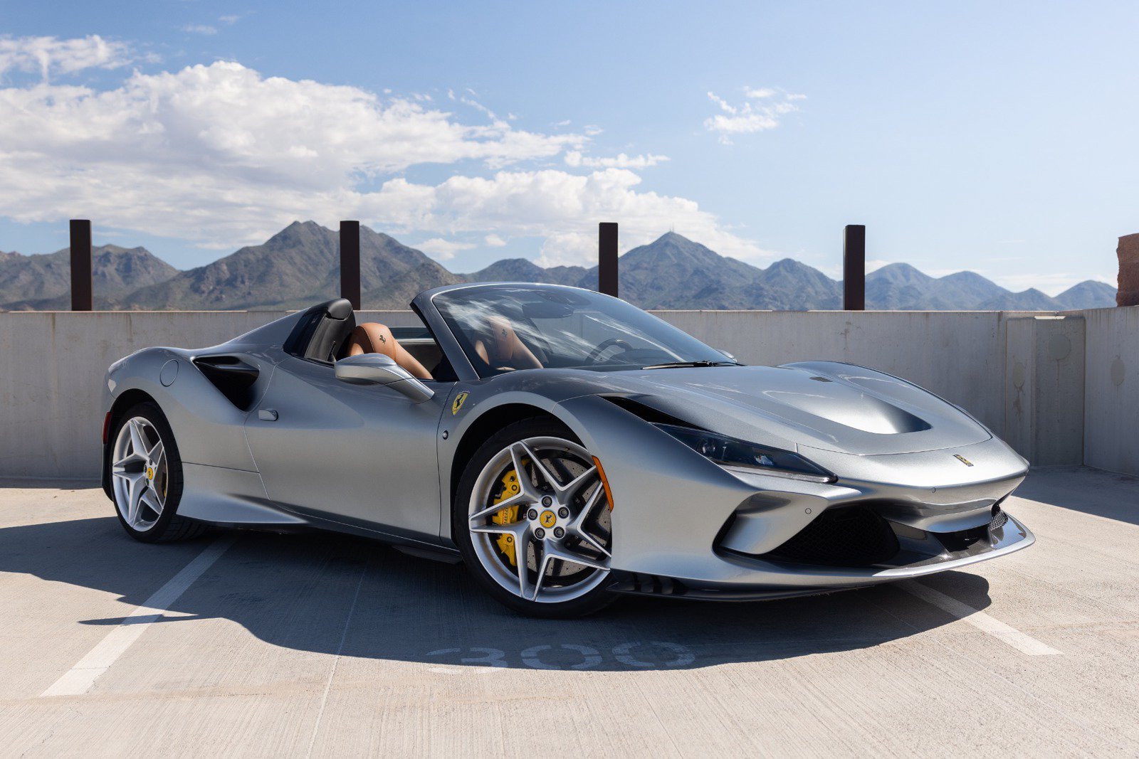 Used 2021 Ferrari F8 Tributo RWD image 6