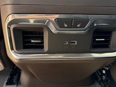 New 2026 GMC Sierra 1500 Denali w/ Denali Reserve Package AWD/4WD image 16