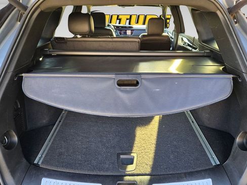 Used 2023 Cadillac XT5 Premium Luxury image 6