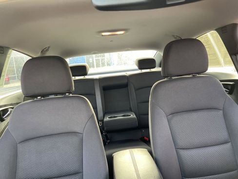 Used 2024 Chevrolet Malibu LT image 18