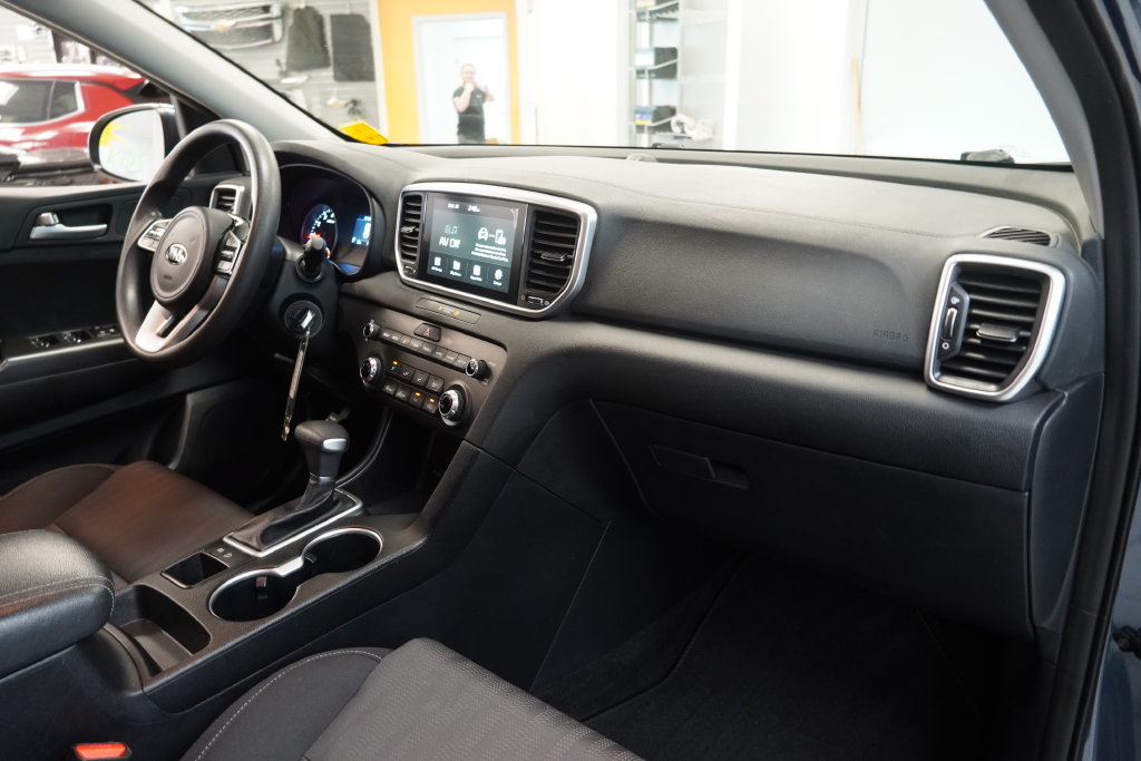 Used 2021 Kia Sportage LX FWD image 35