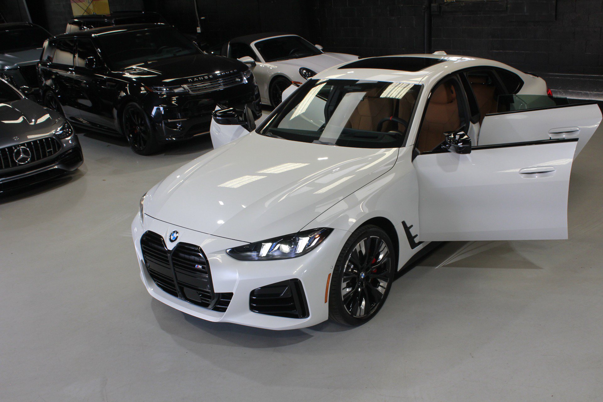 Used 2026 BMW M440i w/ Premium Package RWD image 23