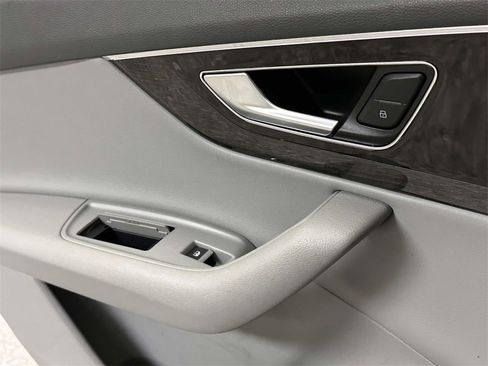 Used 2019 Audi Q7 3.0T Premium Plus w/ Premium Plus Package image 20