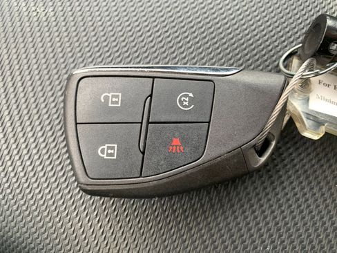 Used 2025 Chevrolet Equinox LT image 22