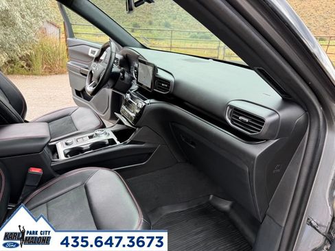 Used 2022 Ford Explorer ST-Line w/ Class IV Trailer Tow Package AWD/4WD image 40