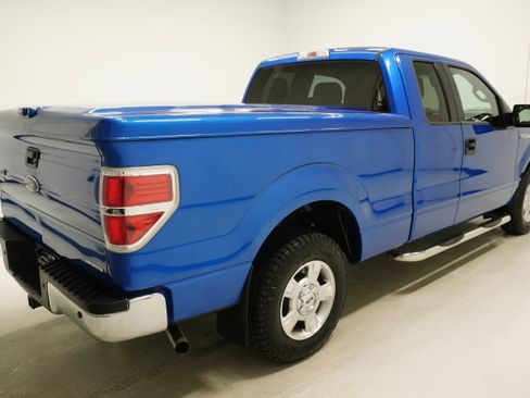 Used 2013 Ford F150 XLT w/ Mid Equipment Group image 4
