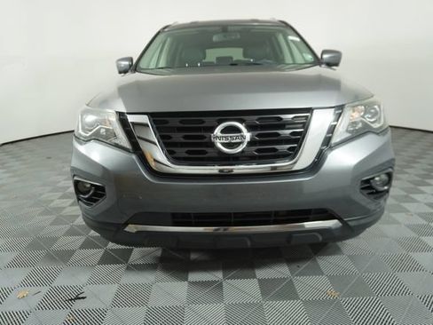 Used 2019 Nissan Pathfinder FWD image 2