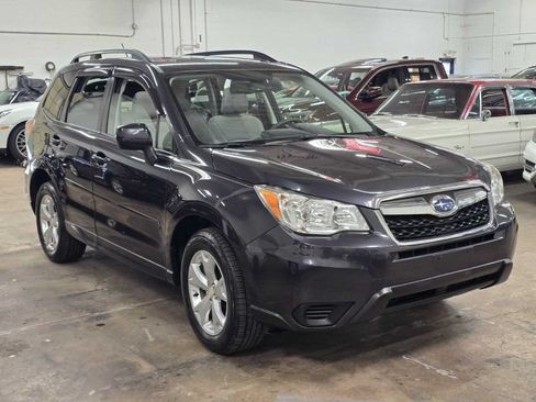 Used 2015 Subaru Forester 2.5i Premium w/ All-Weather Package AWD/4WD image 2