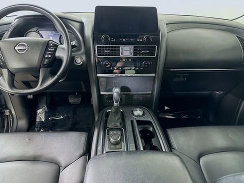 Used 2022 Nissan Armada SV w/ SV Appearance Package AWD/4WD image 19