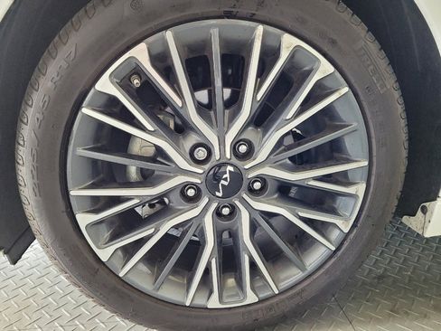 Used 2023 Kia Forte GT-Line w/ GT-Line Premium Package FWD image 31