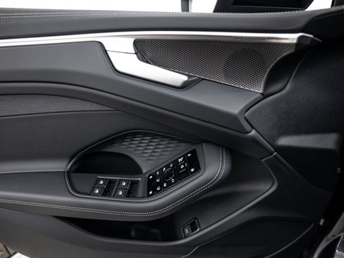 New 2026 Audi A6 Premium Plus AWD/4WD image 13