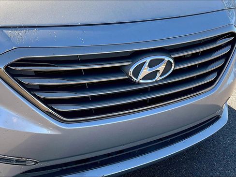 Used 2015 Hyundai Sonata Limited w/ Option Group 05 image 33