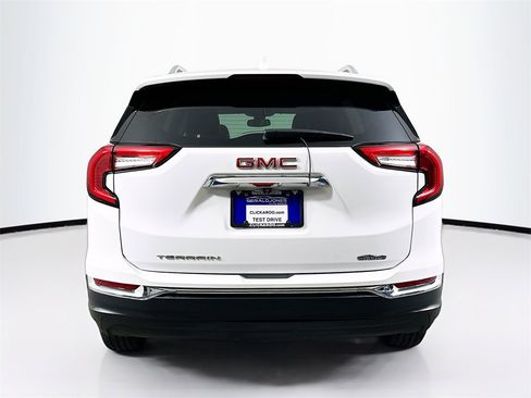 Used 2023 GMC Terrain SLT w/ Infotainment Package II image 15