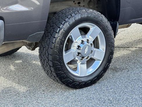 Used 2016 Chevrolet Silverado 2500 LT w/ All Star Edition image 9