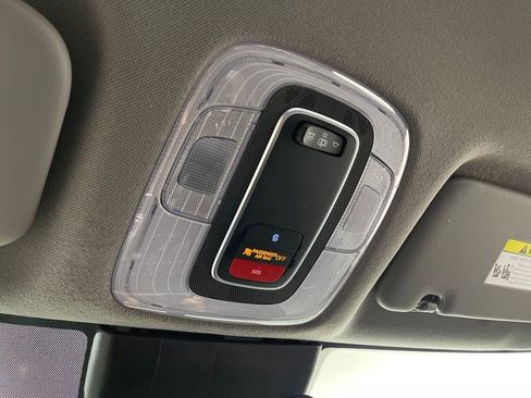 Used 2023 Hyundai Elantra SEL w/ Convenience Package image 29