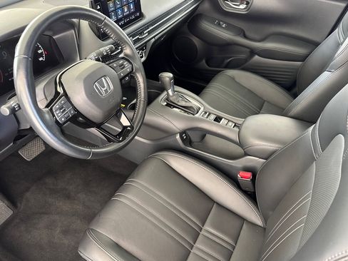 Used 2025 Honda HR-V EX-L image 4