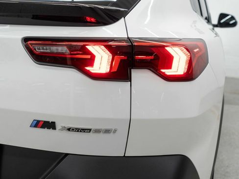 Used 2025 BMW X2 xDrive28i w/ Convenience Package image 41