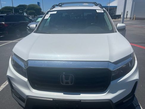 Used 2023 Honda Ridgeline RTL-E image 2