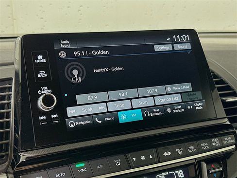 Used 2025 Honda Odyssey Elite image 30