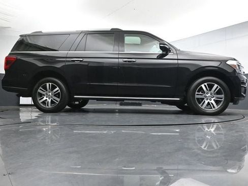 Used 2023 Ford Expedition Max Limited AWD/4WD image 37