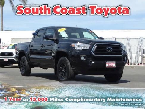 Used 2022 Toyota Tacoma SR5 image 1