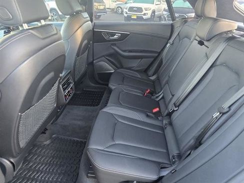 Certified 2024 Audi Q8 Prestige image 13