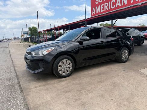 Used 2020 Kia Rio LX image 5
