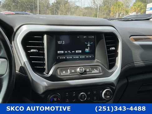 Used 2019 GMC Acadia SLE image 15