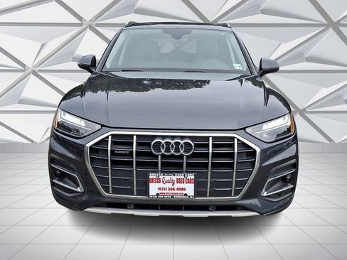 Used 2023 Audi Q5 2.0T Premium w/ Convenience Package AWD/4WD image 3